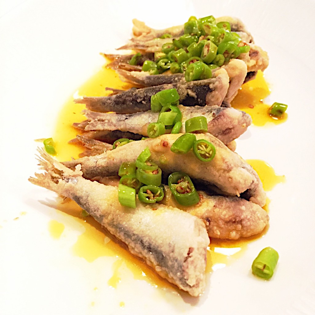 lacosmopolitamalaga-manolitas-fritas-y-escabechadas-al-momento